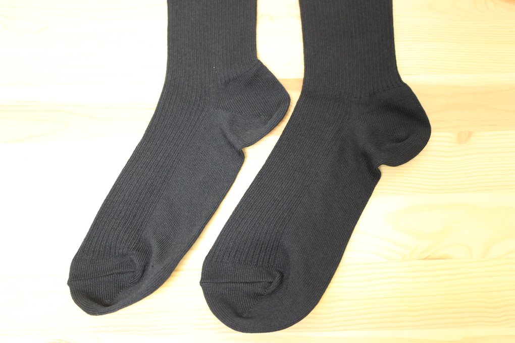 17年 コンビニ3社の靴下を数ヶ月履いた結果のおすすめはファミリーマートの直角靴下 無印良品