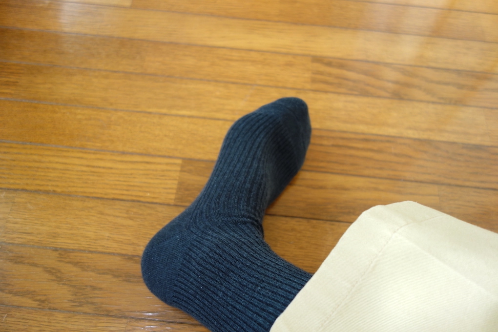 22年 コンビニ3社の靴下を履いた結果のおすすめはファミリーマート こんふぉたらいふ